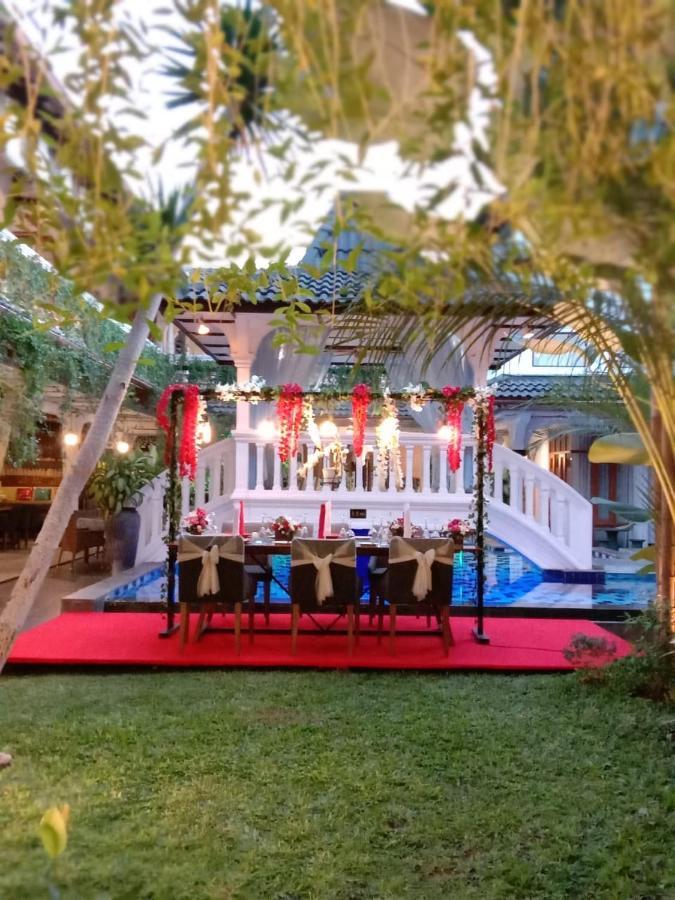 Raintree Boutique Villa & Gallery Yogyakarta Exterior foto